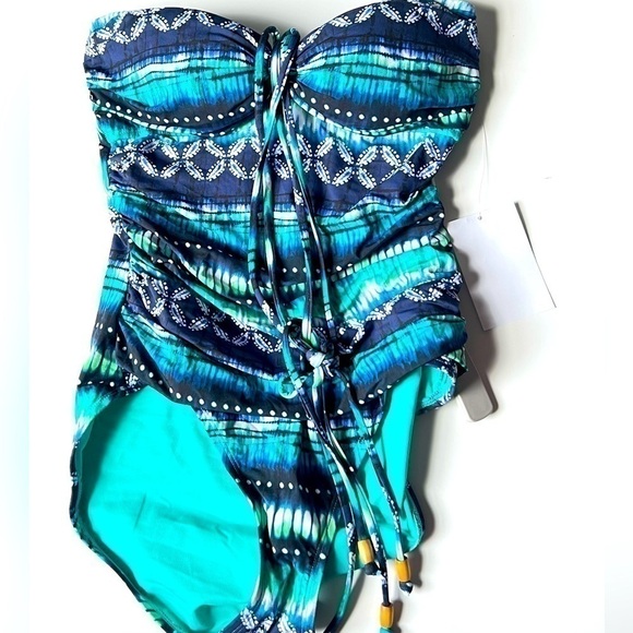 New Bleu by Rod Beattie Draped Bandeau
Tankini Top - Navy Blue 8 New swinsuit - Picture 12 of 15